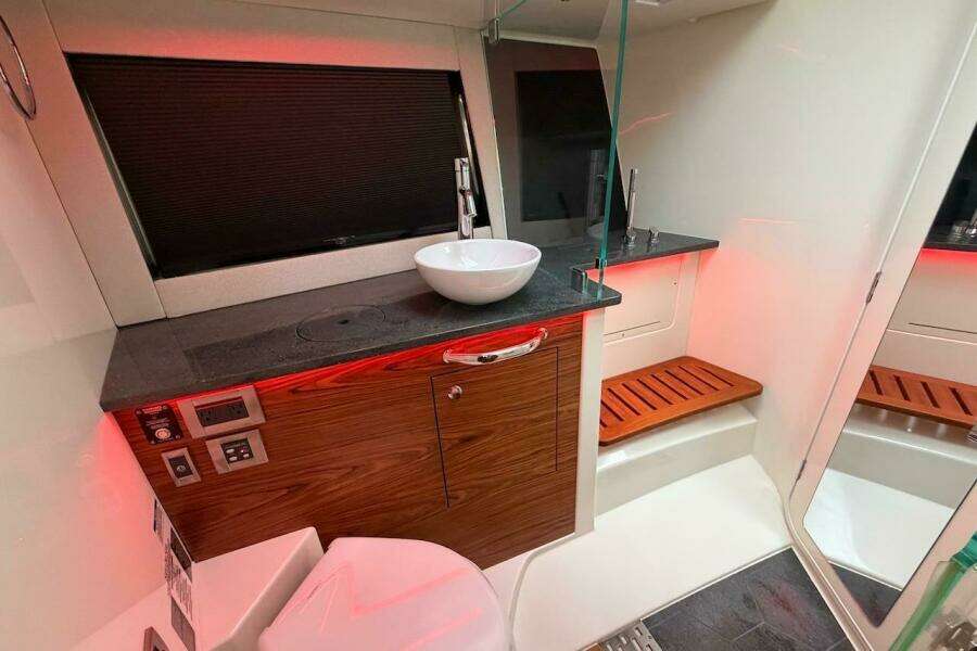 LA GRISSELLE 41ft Boston Whaler Yacht For Sale