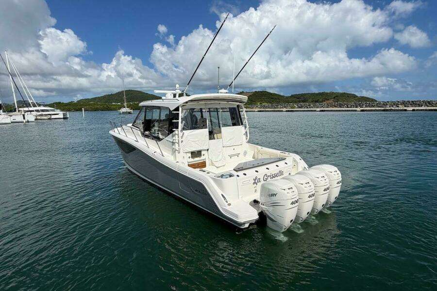 LA GRISSELLE 41ft Boston Whaler Yacht For Sale