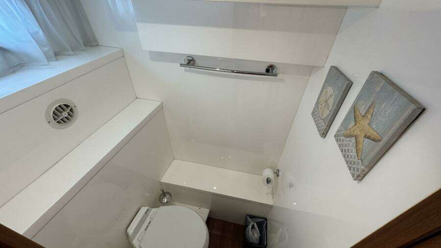 Owner's Ensuite Head