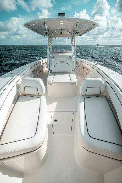 34ft Jupiter Yacht For Sale