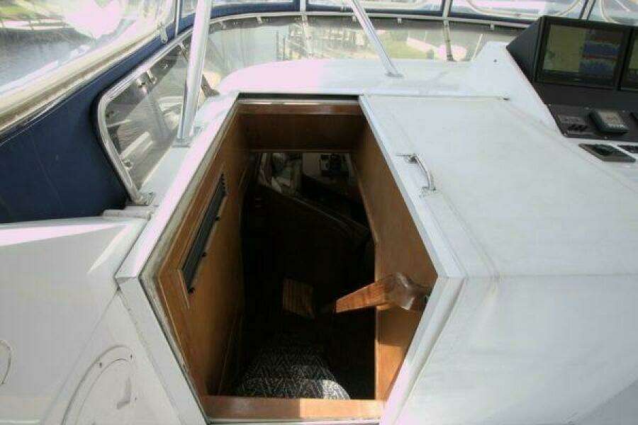 Victoria Bravo 55ft Ocean Alexander Yacht For Sale