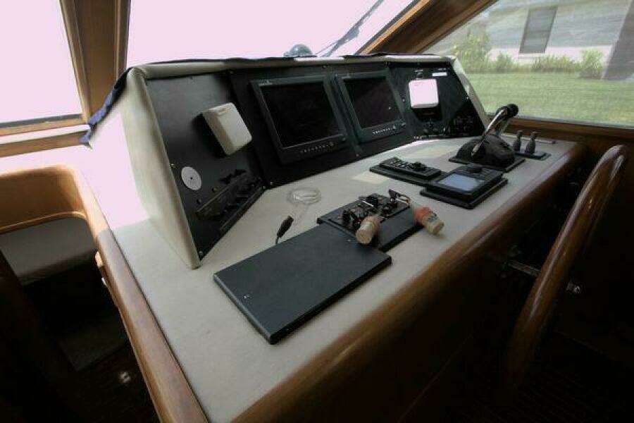 Victoria Bravo 55ft Ocean Alexander Yacht For Sale