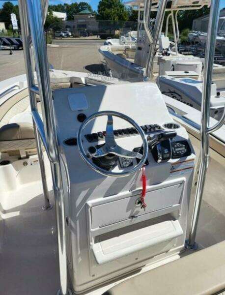 22ft Sea Chaser Yacht For Sale