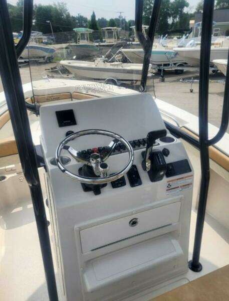 22ft Sea Chaser Yacht For Sale