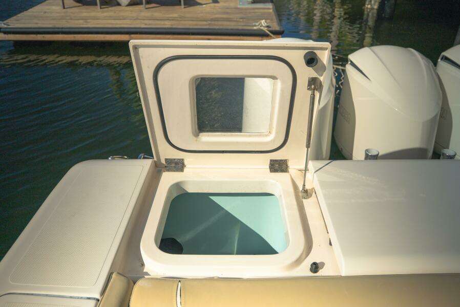 38ft Pursuit Yacht For Sale