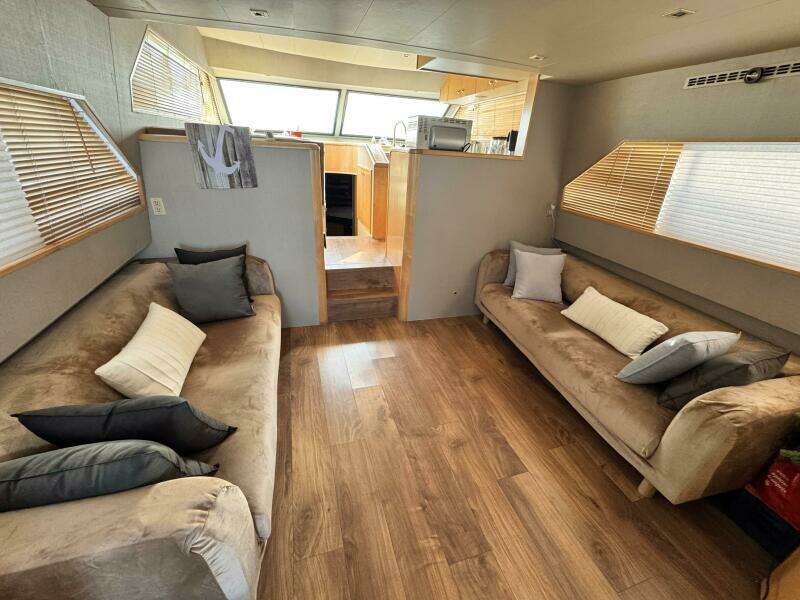 Aqua Alta 55ft Neptunus Yacht For Sale