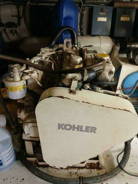 Concrete Idea 48ft Hatteras Yacht For Sale