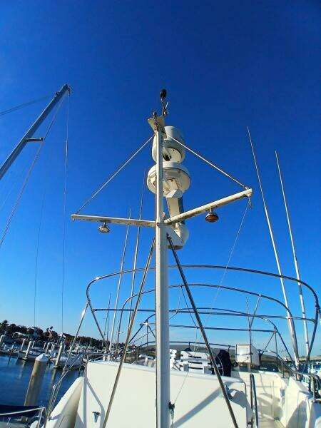 Concrete Idea 48ft Hatteras Yacht For Sale