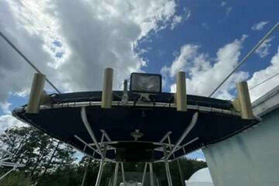 21ft Boston Whaler Yacht For Sale