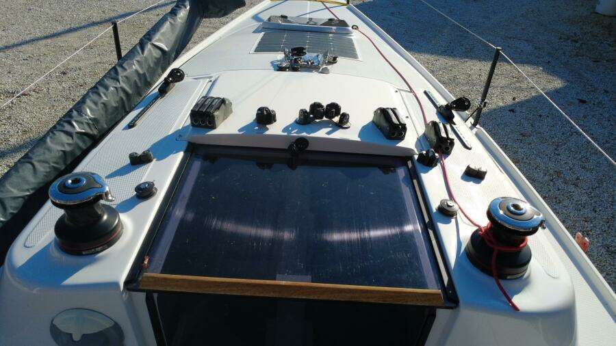 Salubrity 24ft Beneteau Yacht For Sale