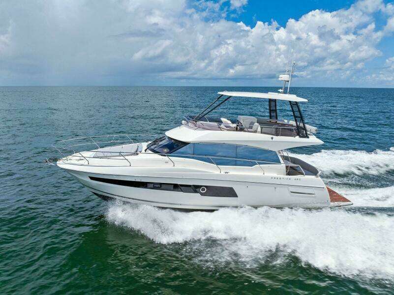 2025 Prestige 460 Flybridge - Sistership