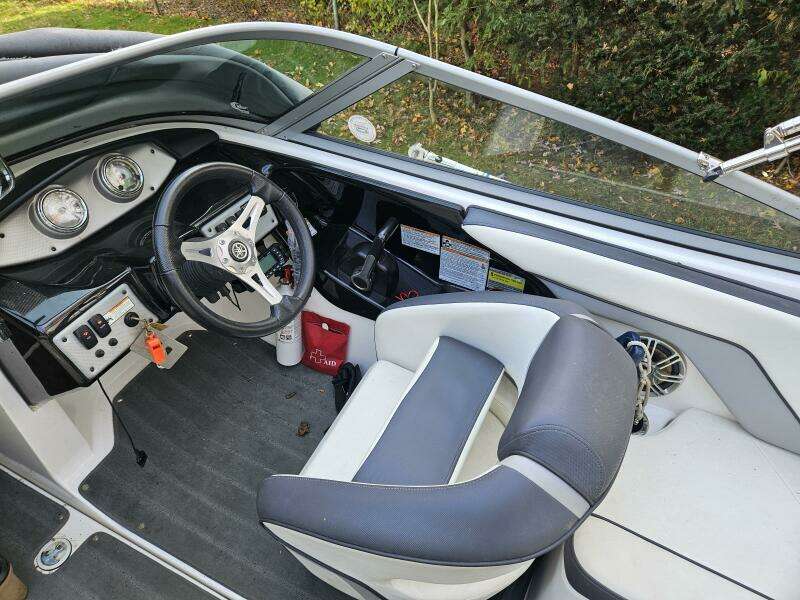 19ft Yamaha Boats Yacht For Sale