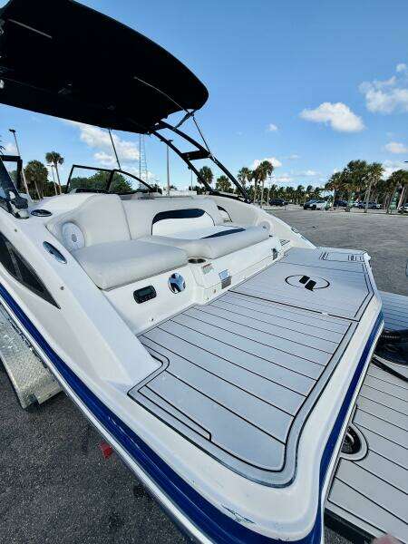 25ft Starcraft Yacht For Sale