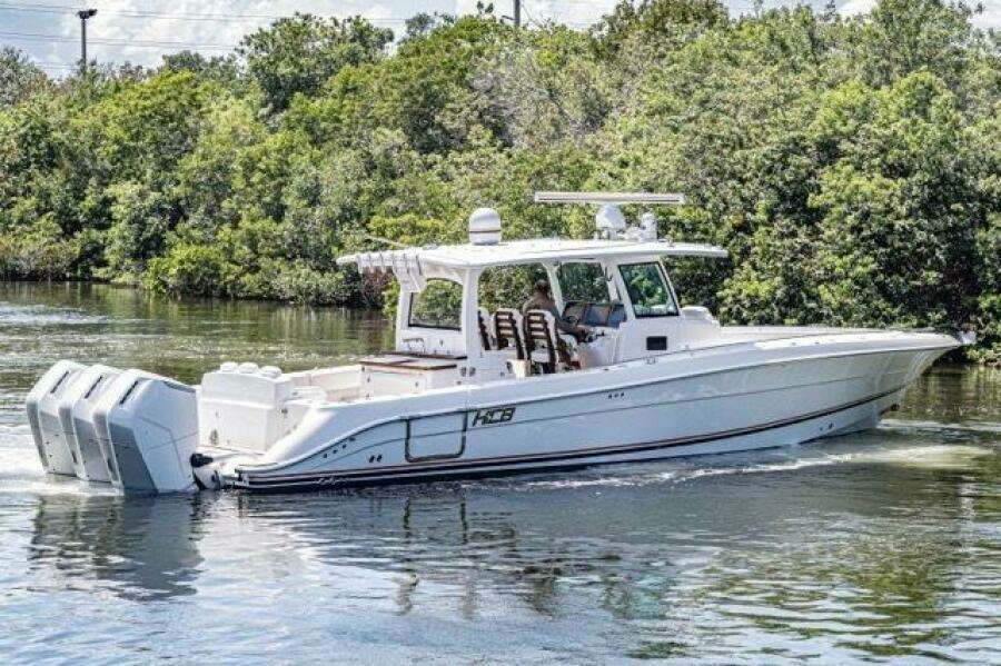 42ft HCB Yacht For Sale