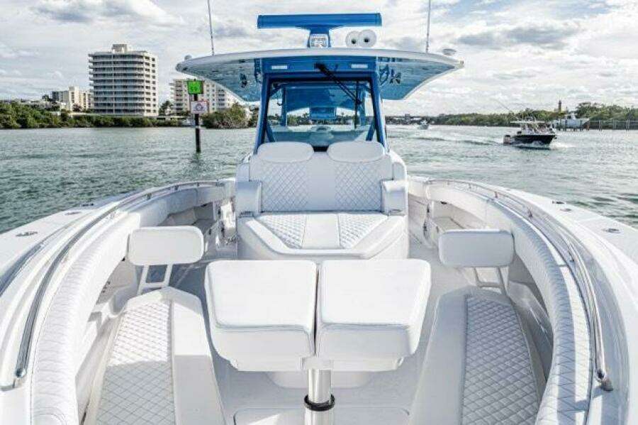 42ft HCB Yacht For Sale