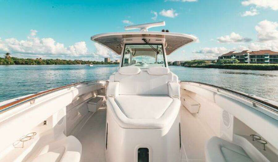 42ft HCB Yacht For Sale