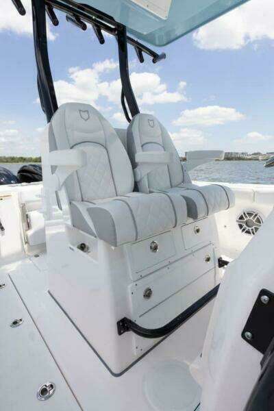 28ft Sea Fox Yacht For Sale