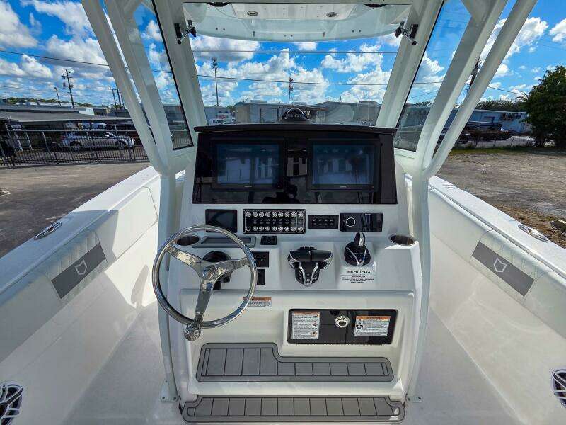 28ft Sea Fox Yacht For Sale