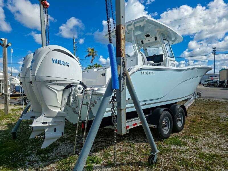 28ft Sea Fox Yacht For Sale