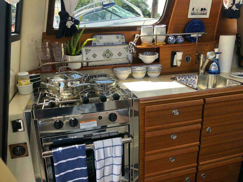 Integrity 27ft Ranger Tugs Yacht For Sale