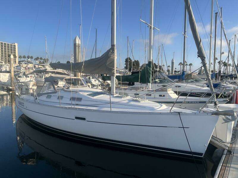 Seas the Day  32ft Beneteau Yacht For Sale