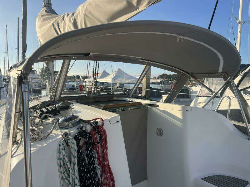 Seas the Day  32ft Beneteau Yacht For Sale