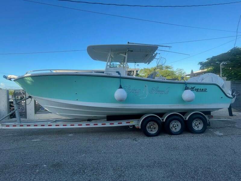 LIVING SIMPLE 28ft Mako Yacht For Sale
