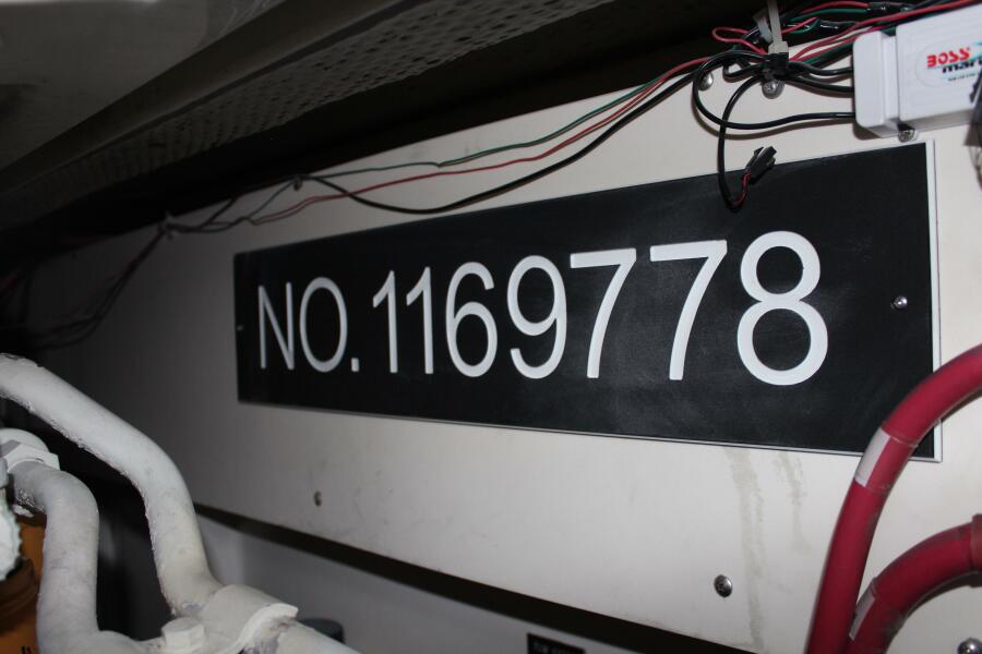 38' 2005 Rampage Express