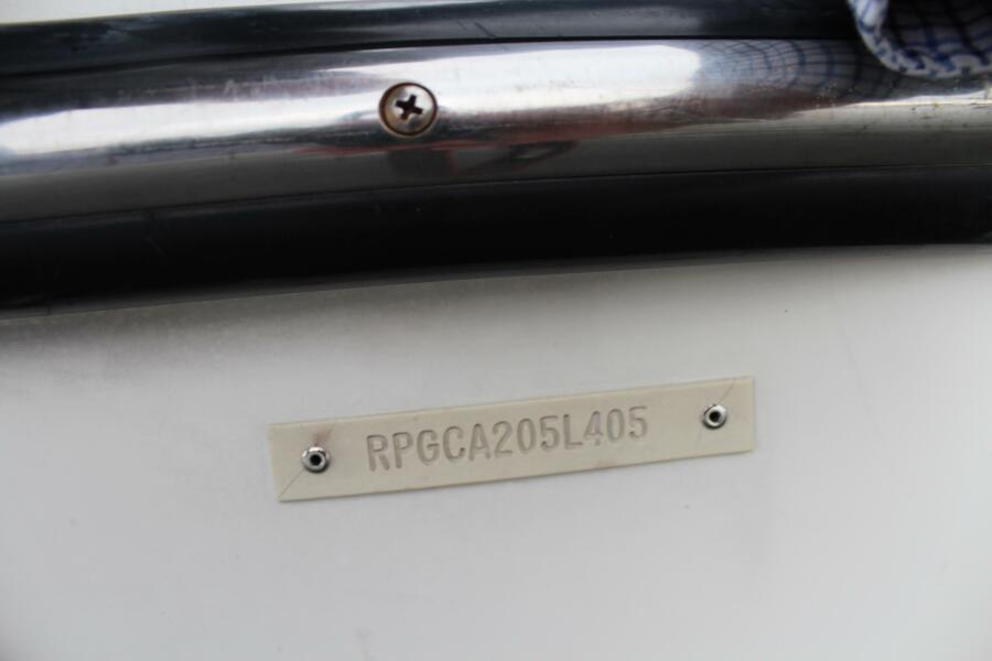 38' 2005 Rampage Express