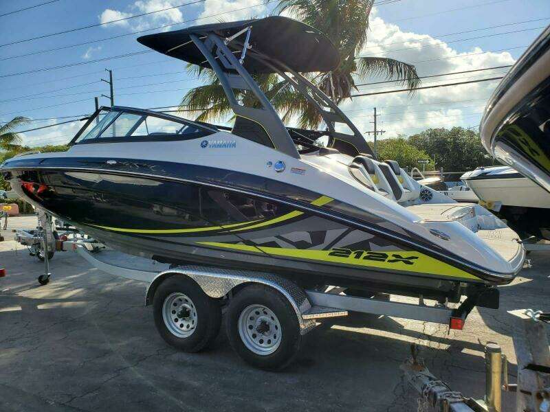 SWEET AND SOUR 21ft Yamaha Boats Yacht For Sale