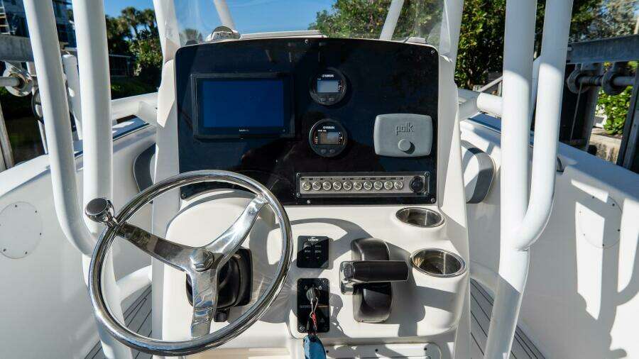 230 CC Adventure 23ft Tidewater Yacht For Sale