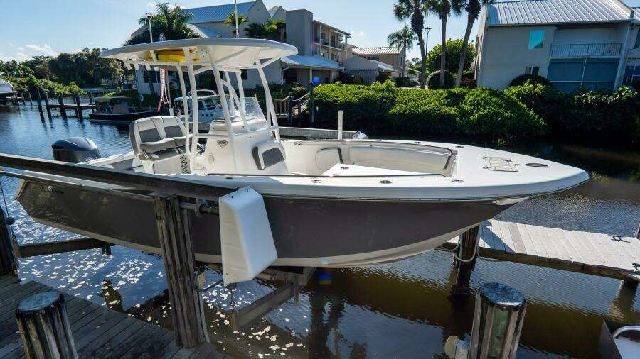 230 CC Adventure 23ft Tidewater Yacht For Sale