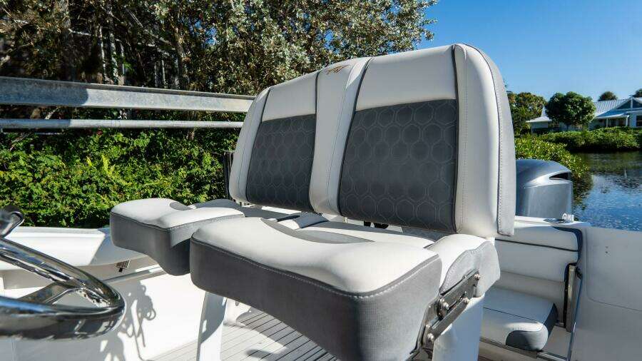 230 CC Adventure 23ft Tidewater Yacht For Sale