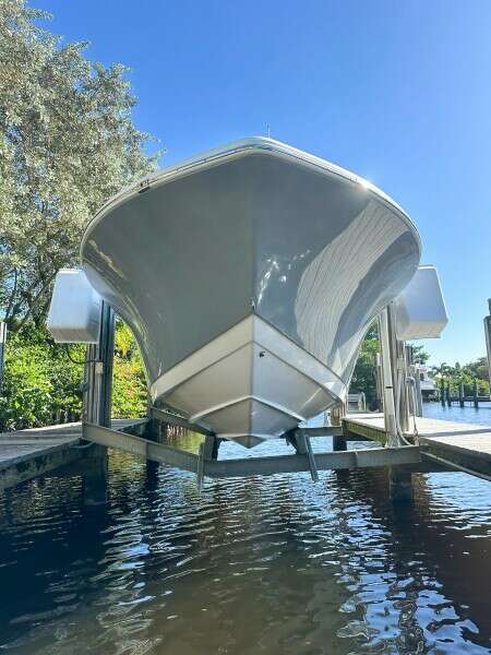 230 CC Adventure 23ft Tidewater Yacht For Sale