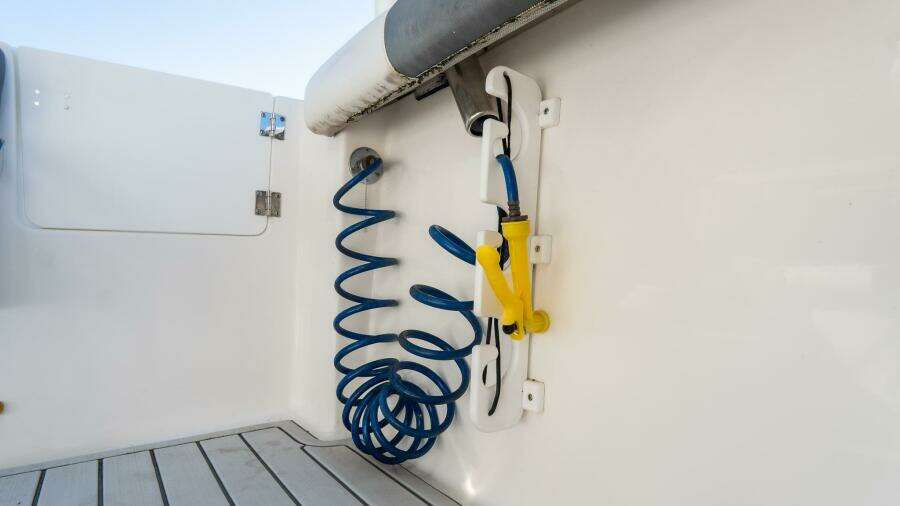 230 CC Adventure 23ft Tidewater Yacht For Sale