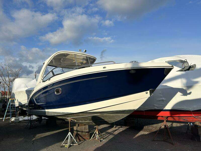 30ft Chaparral Yacht For Sale