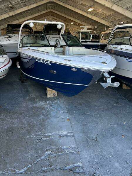 28ft Regal Yacht For Sale