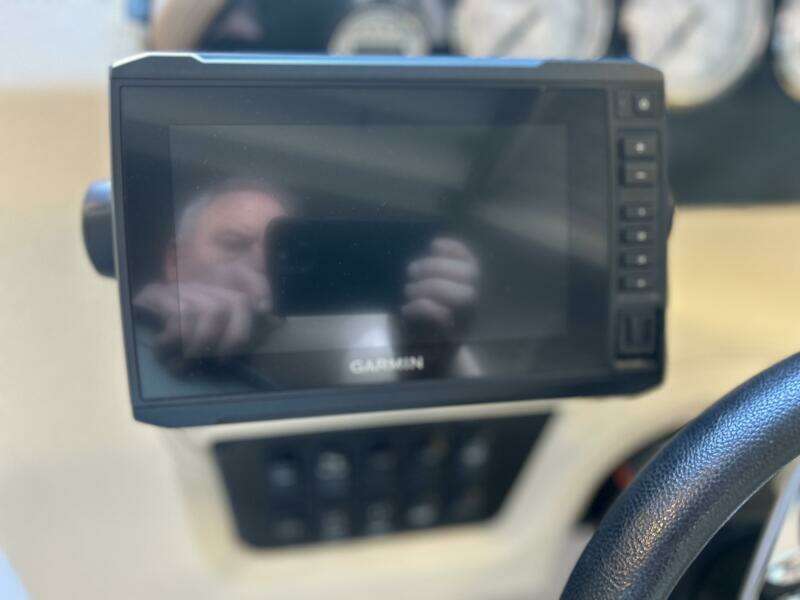 28ft Regal Yacht For Sale