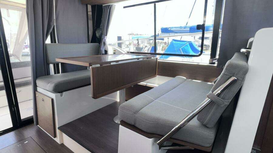 2020 Jeanneau Merry Fisher 1095 35ft Jeanneau Yacht For Sale