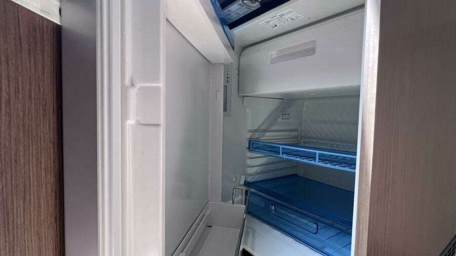 2020 Jeanneau Merry Fisher 1095 35ft Jeanneau Yacht For Sale