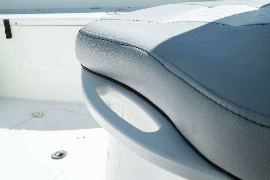 259 CC 25ft Sea Pro Yacht For Sale