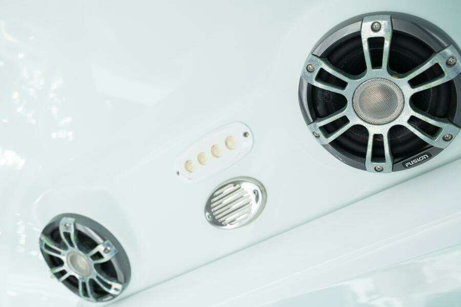 259 CC 25ft Sea Pro Yacht For Sale