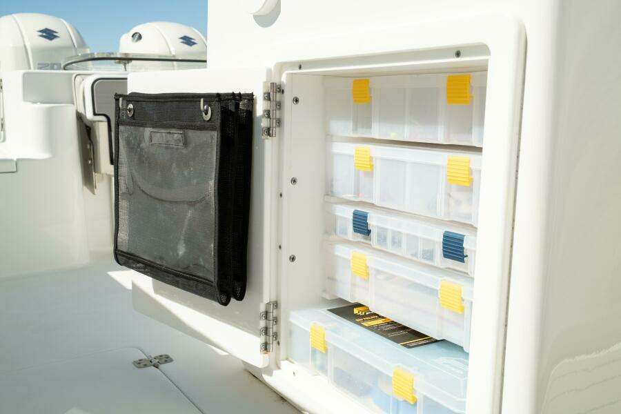 259 CC 25ft Sea Pro Yacht For Sale