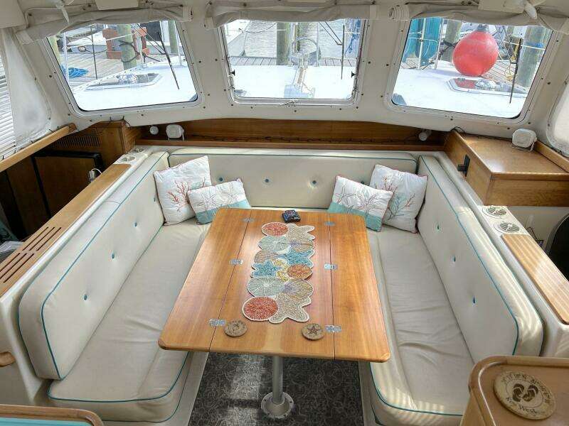 Seahawk 34ft PDQ Yacht For Sale