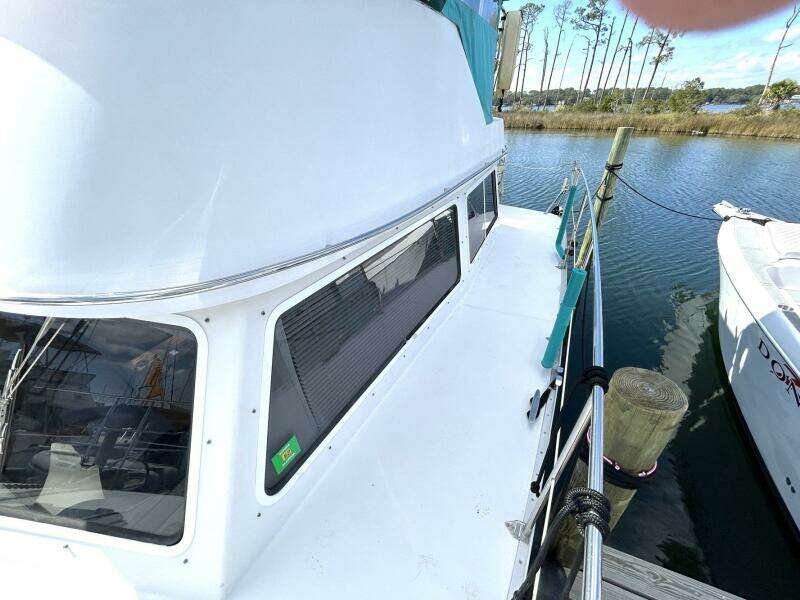 Seahawk 34ft PDQ Yacht For Sale