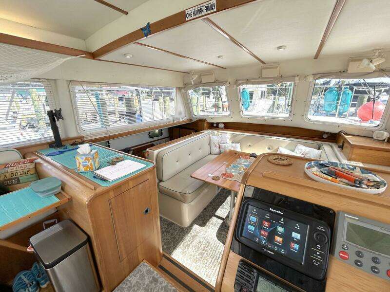 Seahawk 34ft PDQ Yacht For Sale