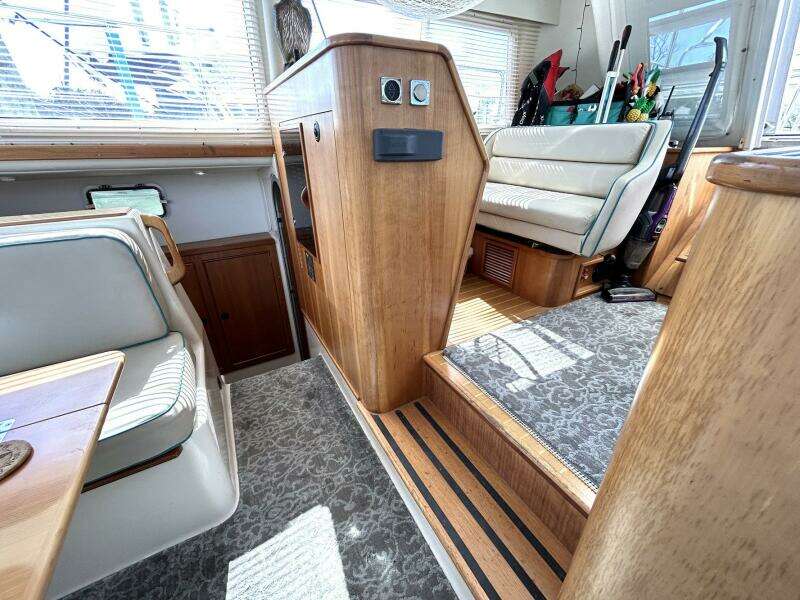Seahawk 34ft PDQ Yacht For Sale