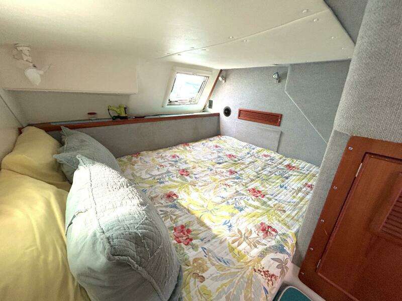 Seahawk 34ft PDQ Yacht For Sale