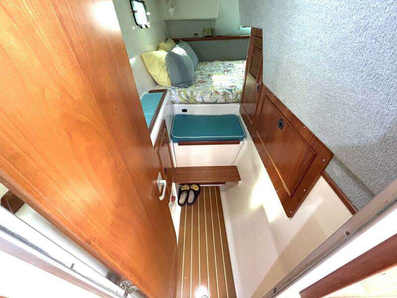 Seahawk 34ft PDQ Yacht For Sale