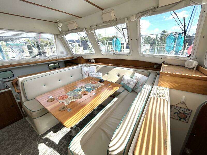 Seahawk 34ft PDQ Yacht For Sale